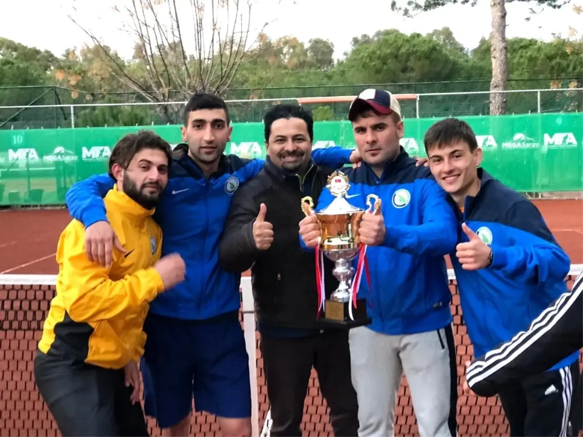 Düzce Üniversitesi sporda da adından söz ettiriyor