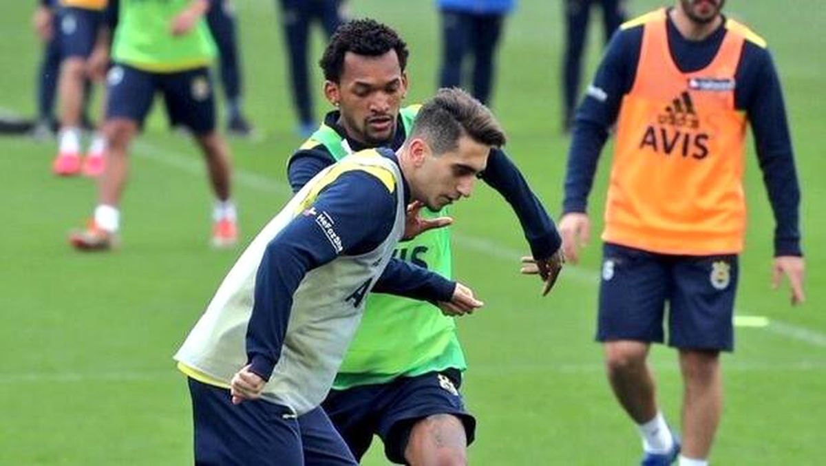 Ömer Faruk Beyaz ilk kez kadroda! Fenerbahçe kaptanı Emre Belözoğlu istedi...