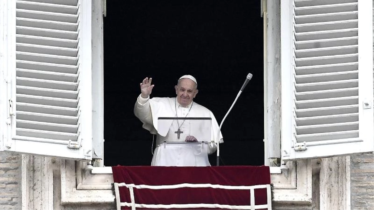 Papa Francis, koronavirüs tehdidi yüzünden halkla temasına önemli kısıtlama getirdi