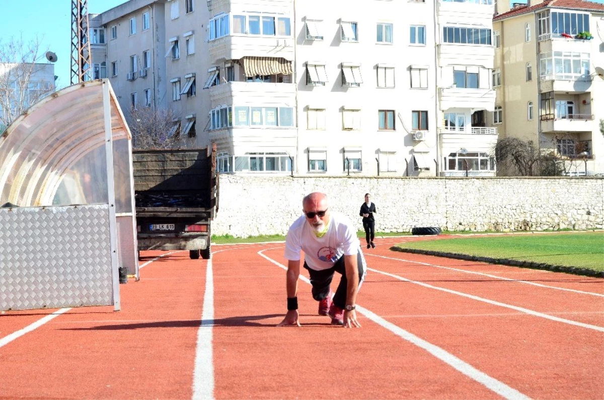 Üç torun sahibi, 66 yaşında, rekoru hala kırılamıyor