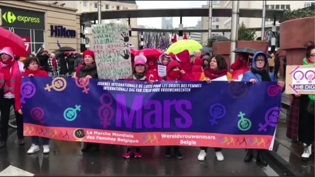 8 Mart Dünya Kadınlar Günü yürüyüşü