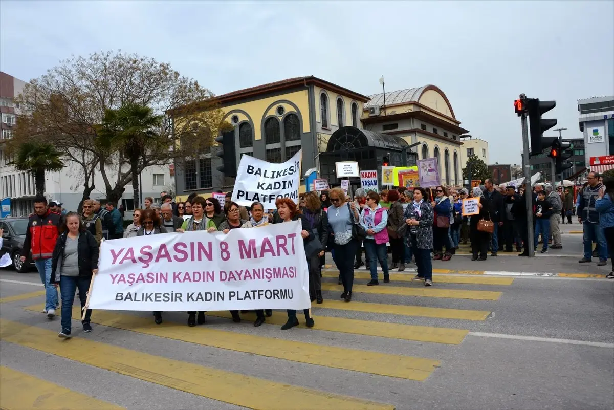 Balıkesir\'de Dünya Kadınlar Günü etkinlikleri