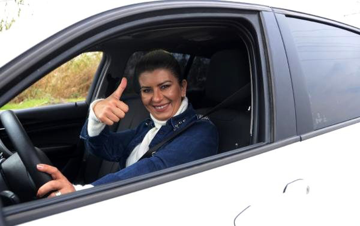 Fobisini yendi, 4 bin sürücüyü trafiğe çıkardı