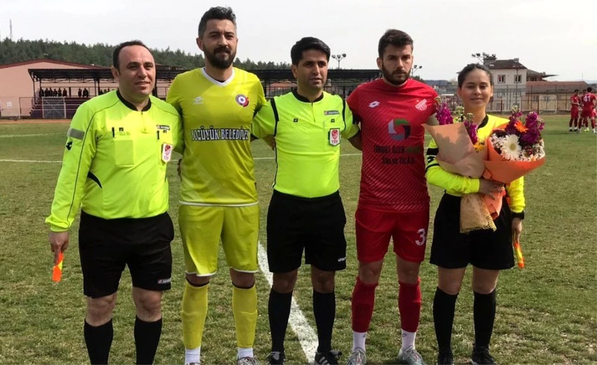 Gamze Ütangeç, 8 Mart Dünya Kadınlar Günü\'nde ilk maçına çıktı