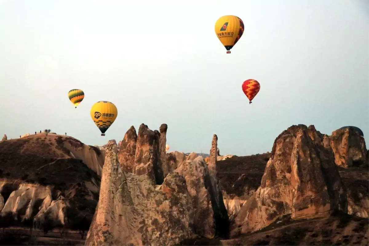 Kapadokya\'da balonların görsel şöleni