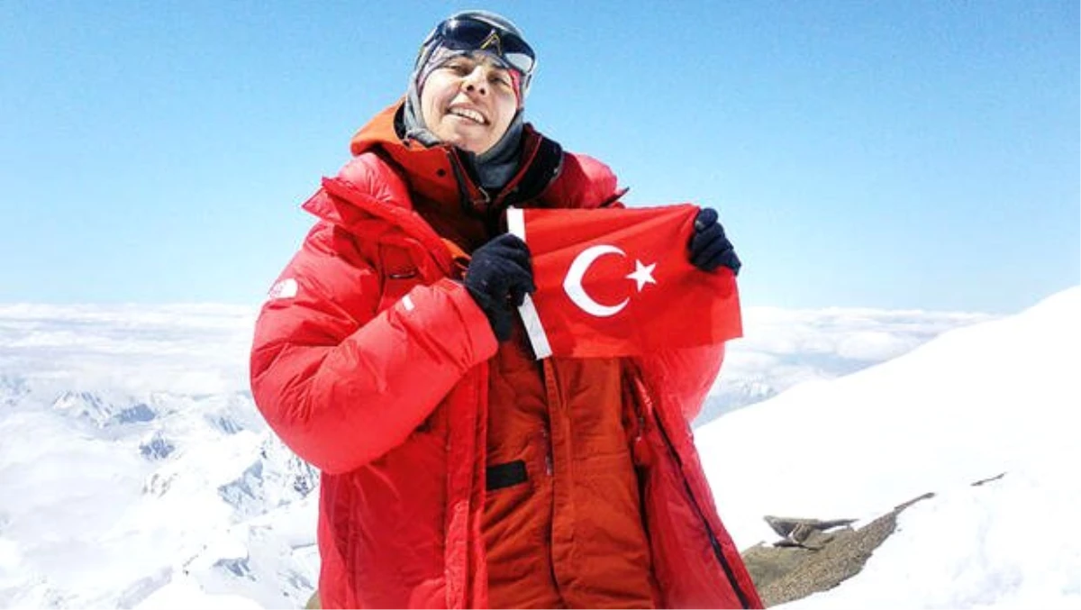 Türkiye\'nin ilk kadın kar leoparı: Biz bir şeyi gerçekten istersek Everest bile karşımızda duramaz!