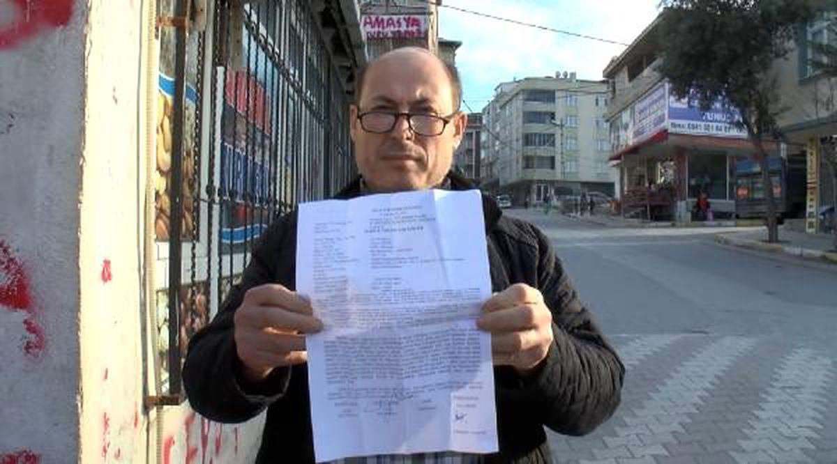 Avcılar\'da markette soygun anı güvenlik kamerasında