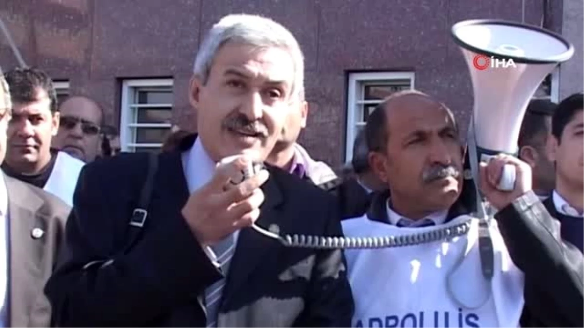 Eski Diyarbakır Büyükşehir Belediye Başkanı Selçuk Mızraklı, \'silahlı terör örgütüne üye olmak\'...