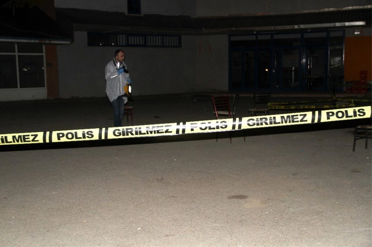 Kırıkkale\'de kıraathaneye silahlı saldırı: 3 ölü, 4 yaralı