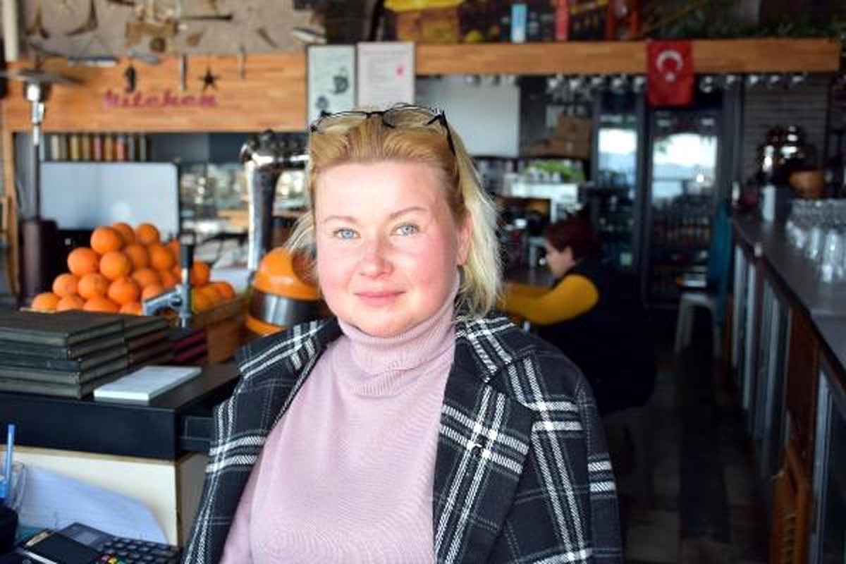 Marmarisli yabancı gelinlerden \'tatile bekliyoruz virüs yok\' çağrısı