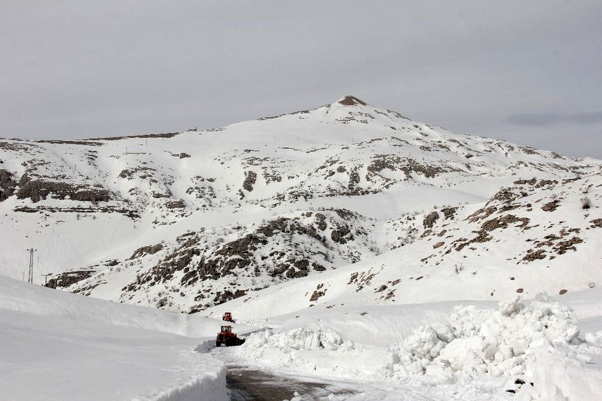 Nemrut Dağı yolu açıldı