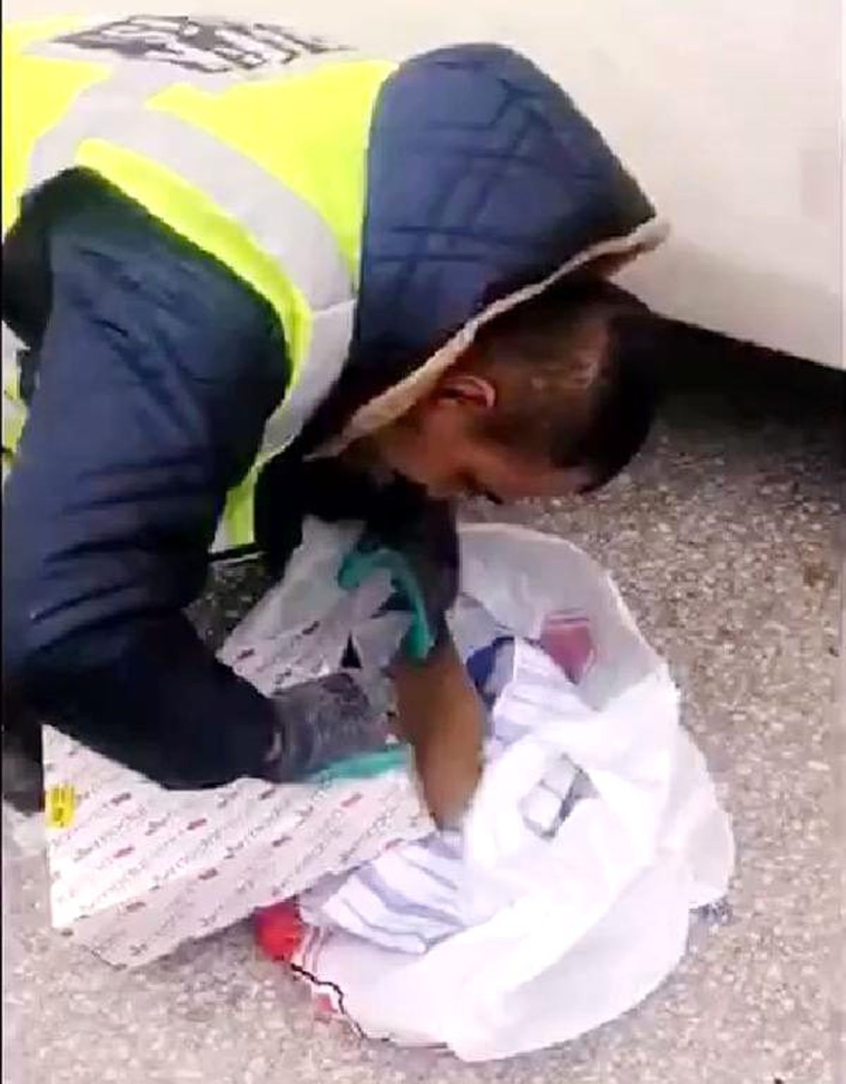 Otomobilde 3 kilo uyuşturucu ele geçirildi
