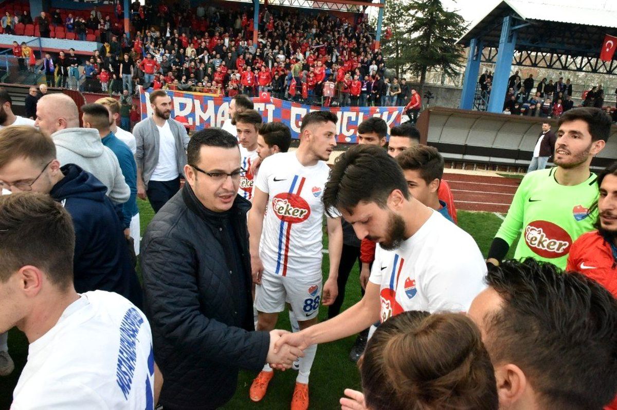 Paşa şampiyonluğu garantiledi