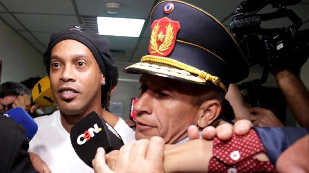 Ronaldinho, 6 ay hapis cezasına çarptırıldı