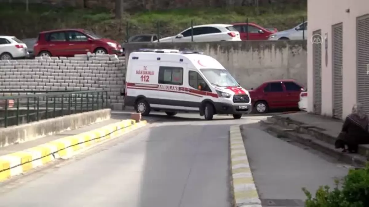 Trafik kazasında biri ağır 3 kişi yaralandı