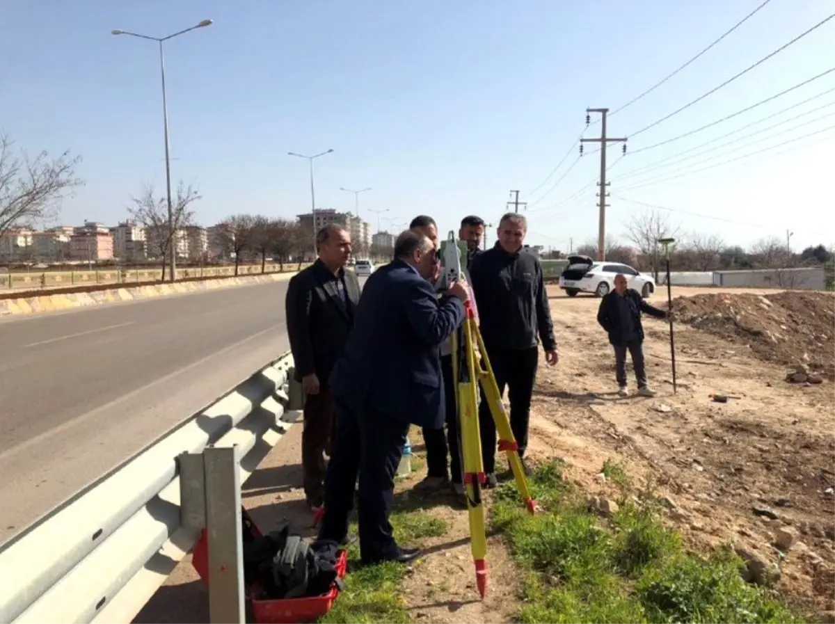 Başkan Bulut Yeni sebze hali inşaatını inceledi