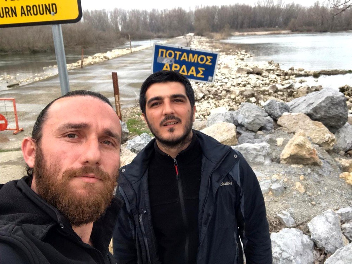 (Özel Haber) İHA ekibi suyun öte yakasında