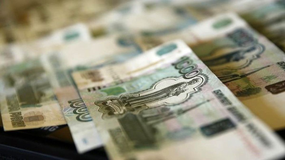 Rusya Merkez Bankası döviz satmaya başlıyor