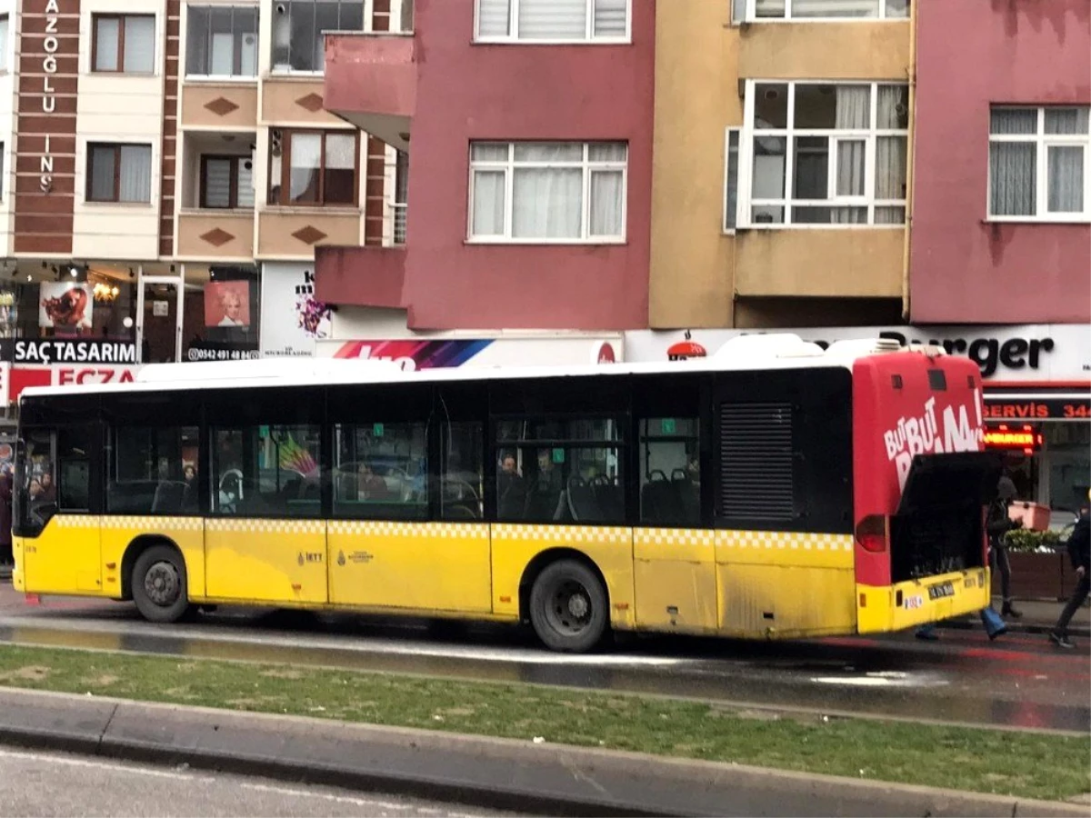 Üsküdar\'da İETT otobüsünde yangın paniği