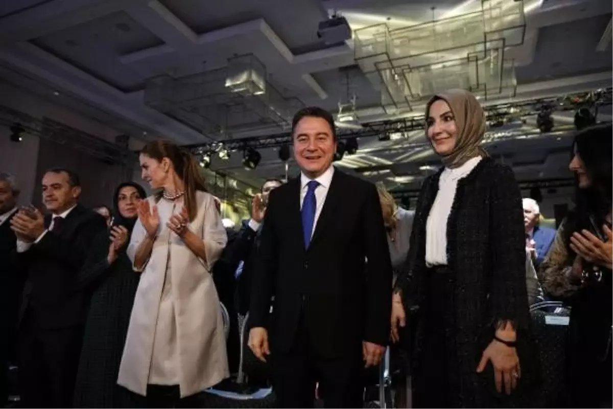 Ali Babacan, DEVA partisini tanıttı