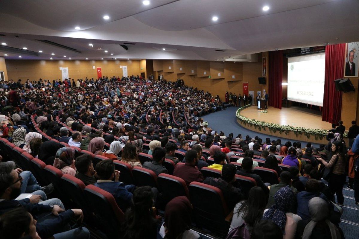 Bingöl\'de," Koronavirüs\'ün Bulaşma ve Korunma Yolları" Konferansı