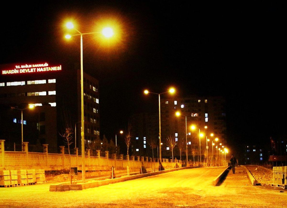 Dicle Elektrik\' ten Artuklu\'ya 553 bin liralık aydınlatma yatırımı