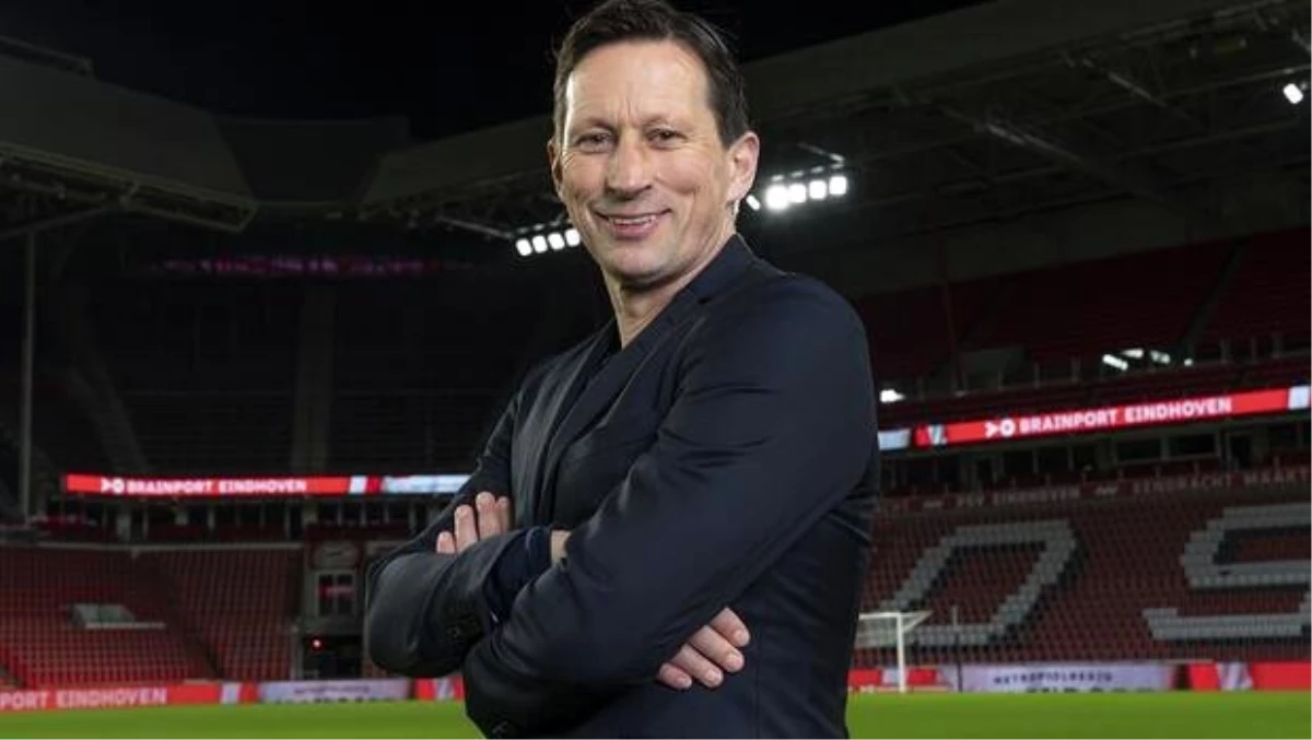 Fenerbahçe\'nin gündemindeki Roger Schmidt imzayı attı! Yeni takımı PSV...