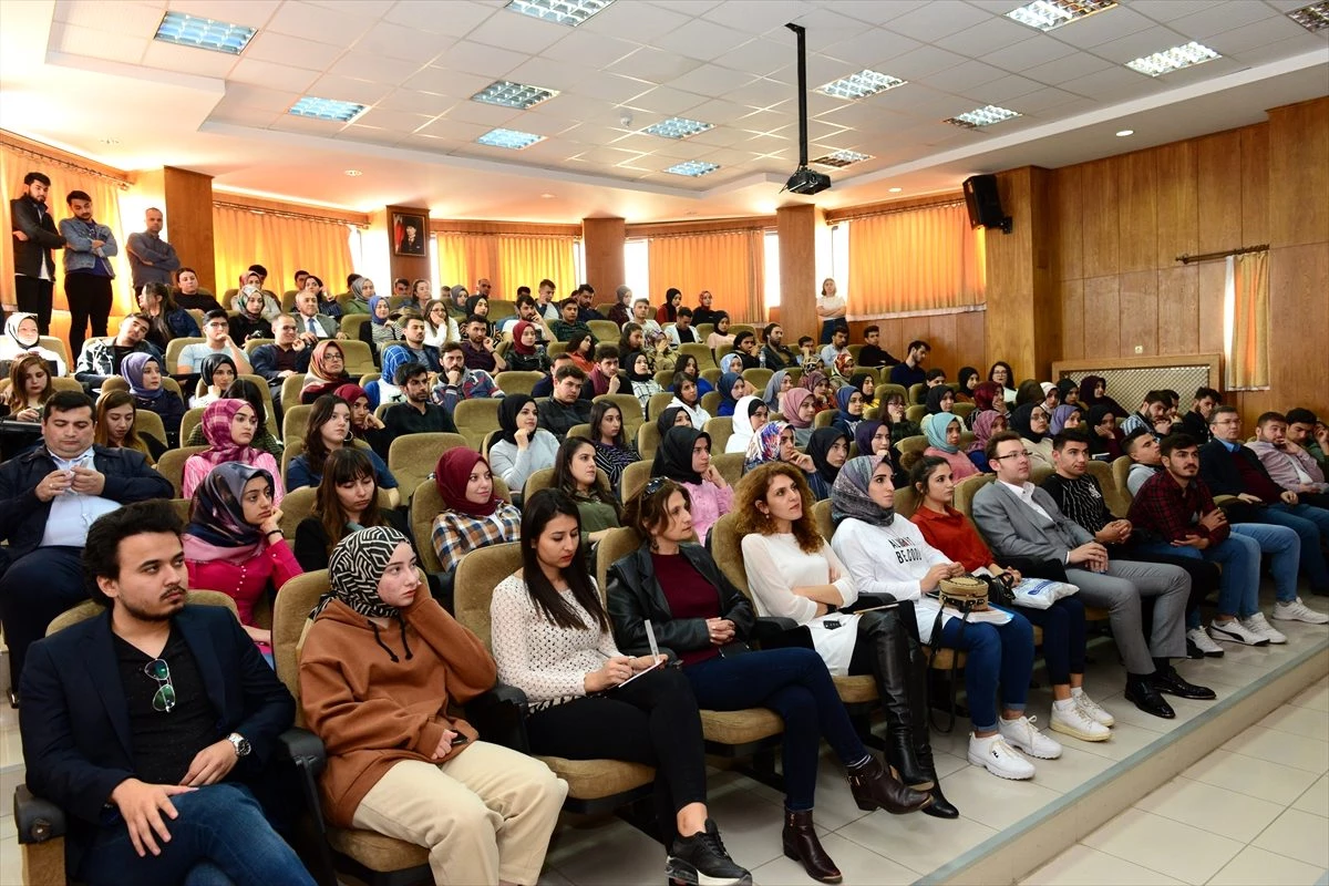 Kahramanmaraş\'ta "Osmanlı\'da Kadın" konulu konferans düzenlendi