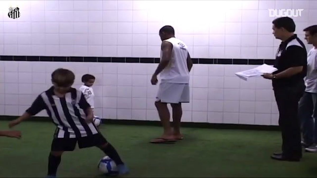 Maçın Öyküsü: Santos 10 - 0 Naviraiense