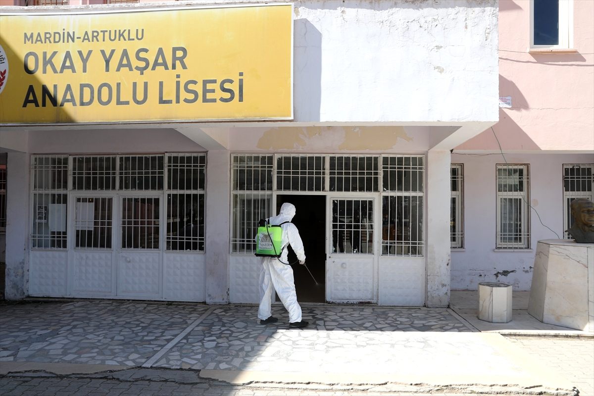 Mardin Büyükşehir Belediyesinden dezenfekte çalışması