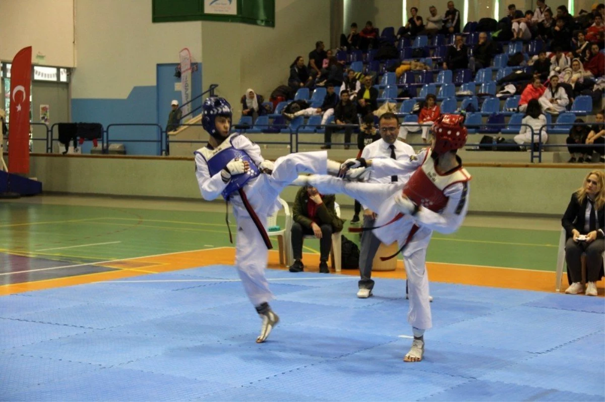 Muğla\'da Liselerarası Türkiye Taekwondo Grup Müsabakaları yapıldı
