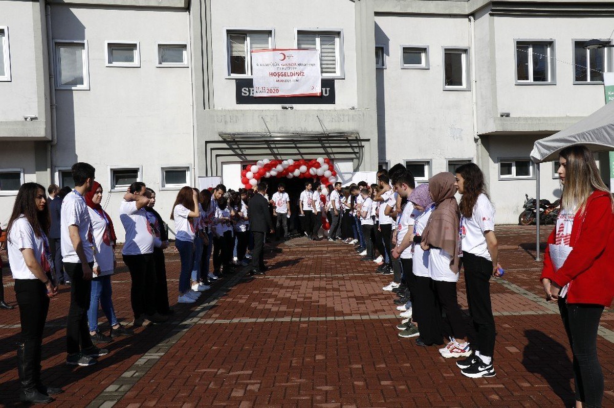 Zonguldak BEÜ\'de \'Kampüsün Kanında Hayat Var\' kampanyası başladı