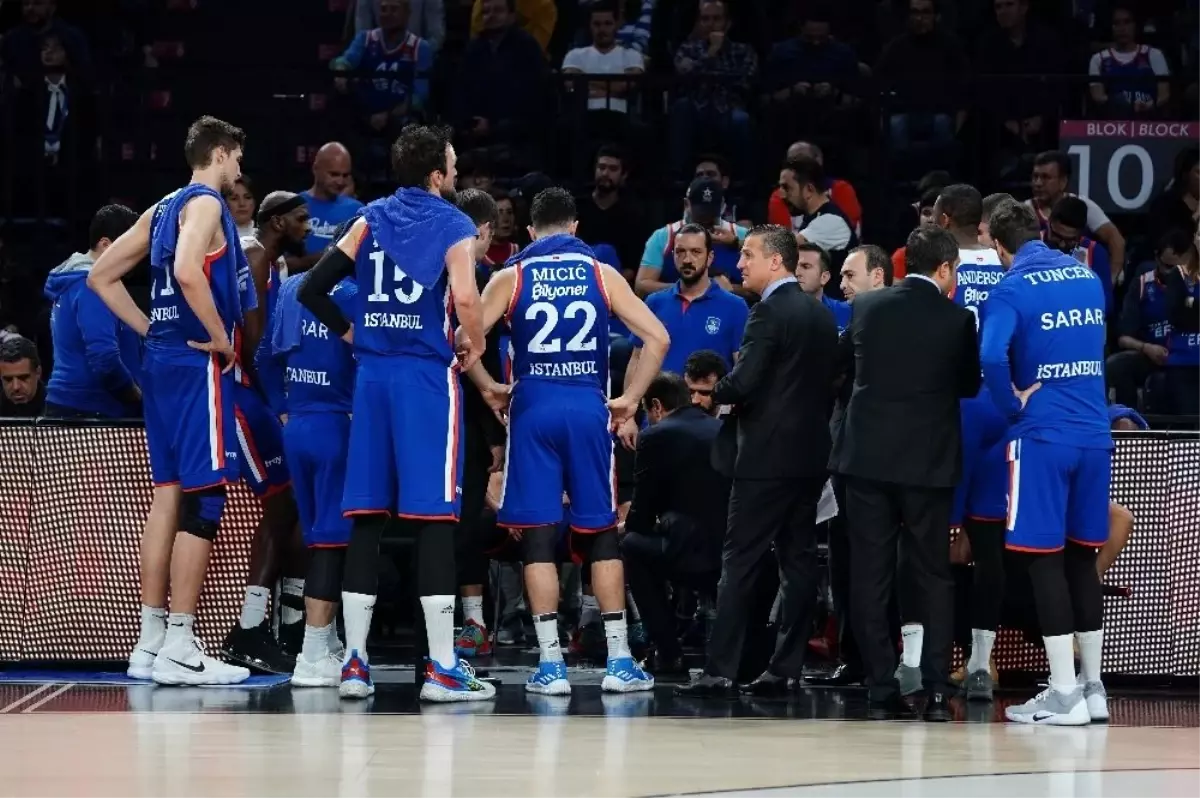 Anadolu Efes kampı iptal etti