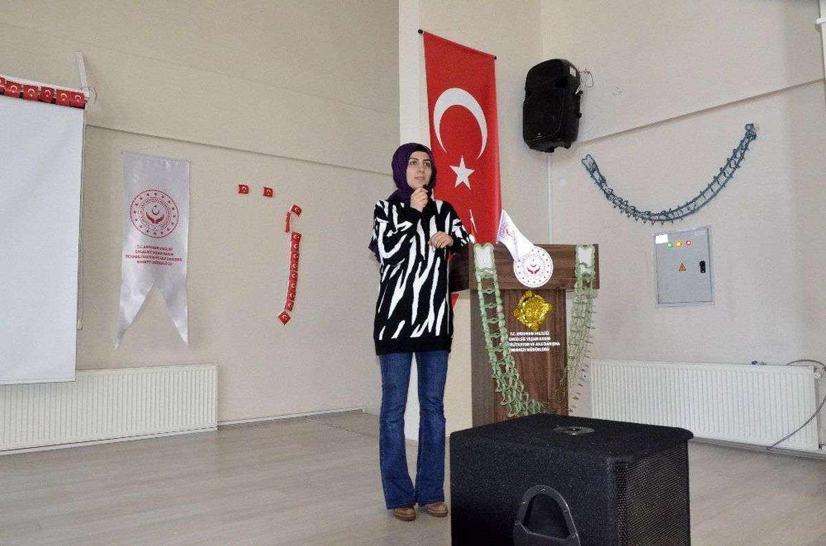 Bakım personeline hizmet içi eğitim programı