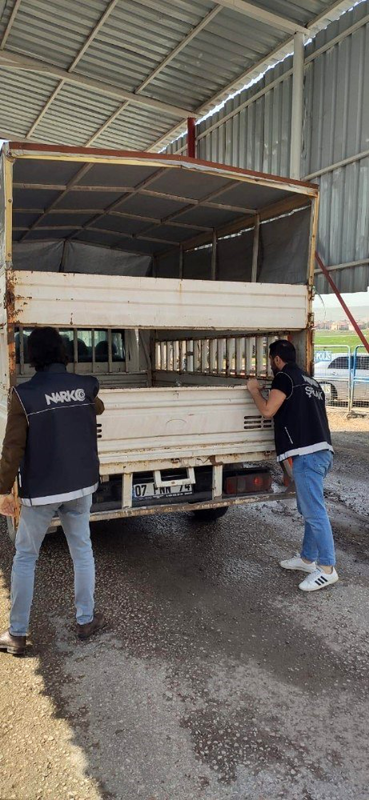 Cizre\'de uyuşturucu denetimleri sürüyor
