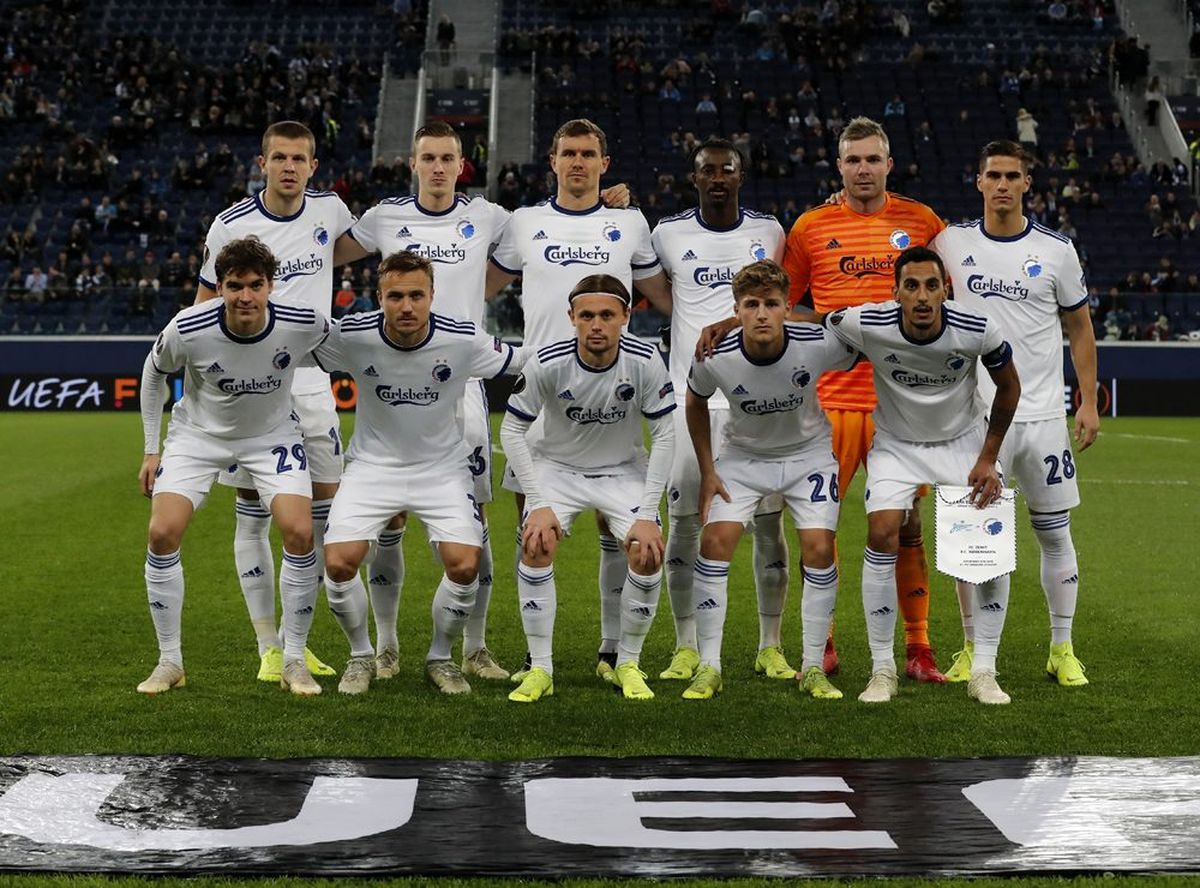 Danimarka\'da futbola ara verildi, Kopenhag İstanbul\'da