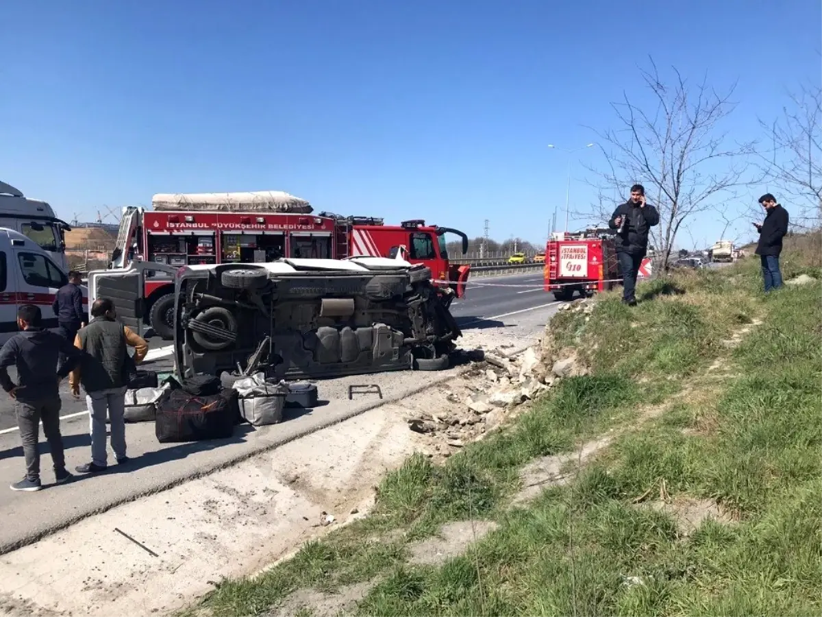 İstanbul Havalimanı yolunda feci kaza: 1 ölü 2 yaralı