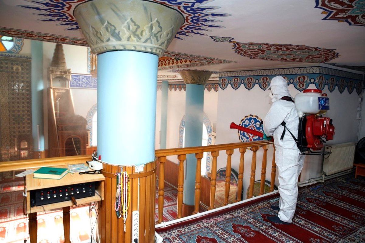 Küçükçekmece\'de korona virüs önlemleri