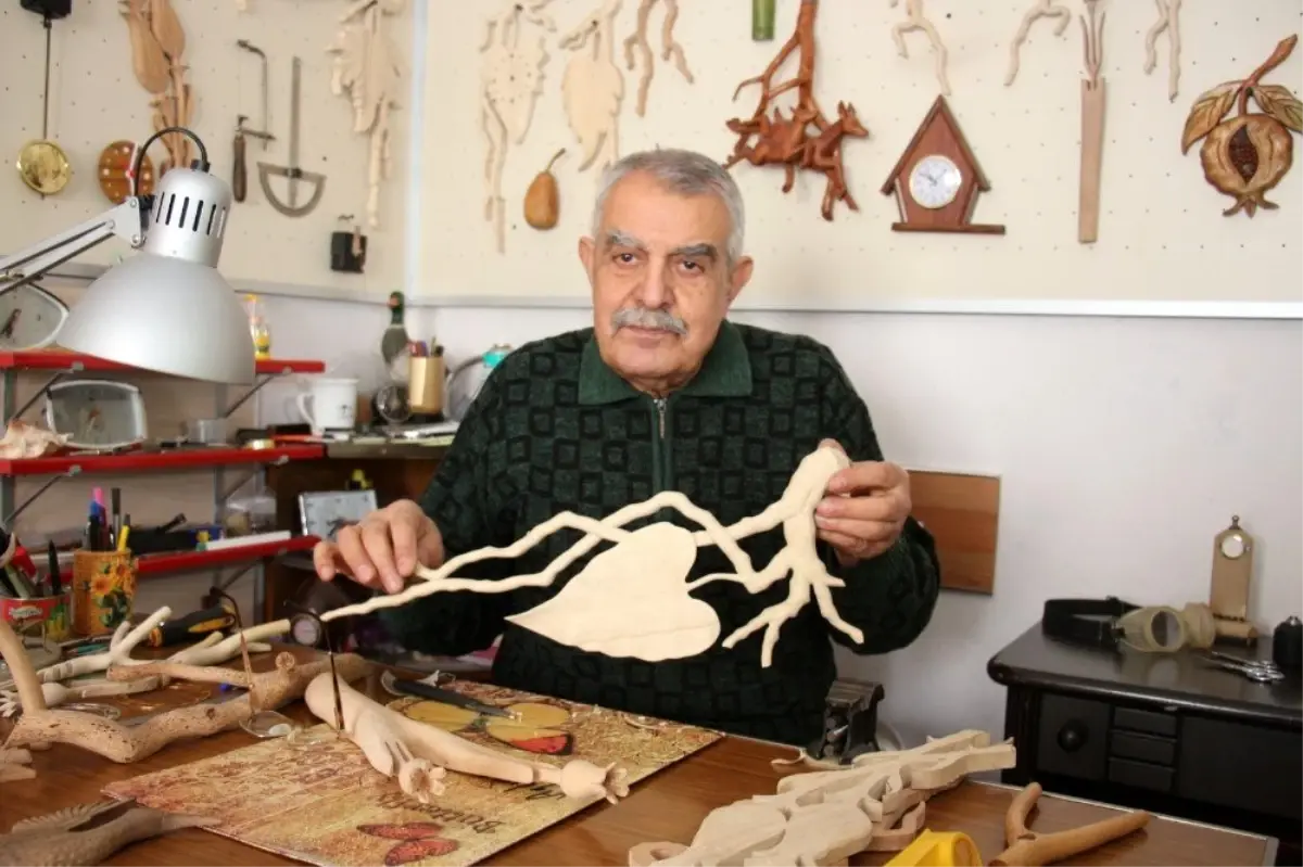 Kuru dalları sanat eserine dönüştürüyor