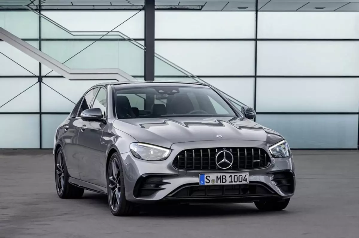 Şimdi çok daha sportif: Yeni Mercedes-Benz E-Serisi ve Mercedes-AMG E 53 4MATIC+