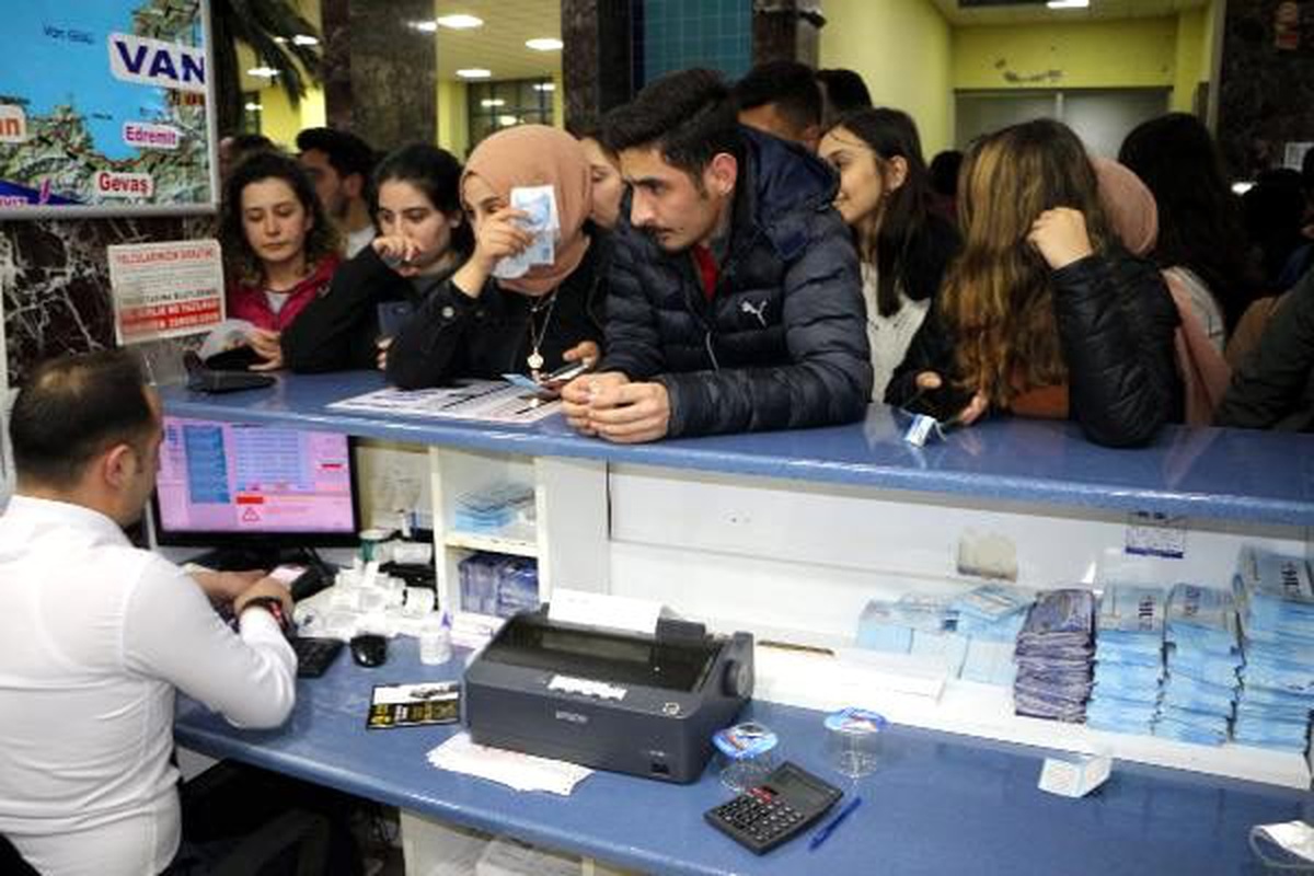 Tokat\'ta otogarda koronavirüs yoğunluğu