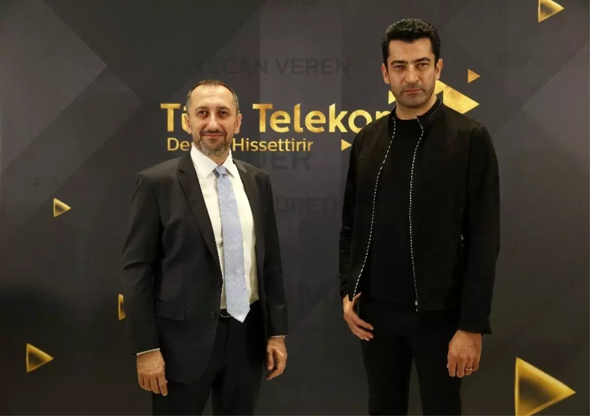 Türk Telekom CEO\'su Önal: "2020\'de 5,8 milyar TL\'lik yatırım hedefliyoruz"