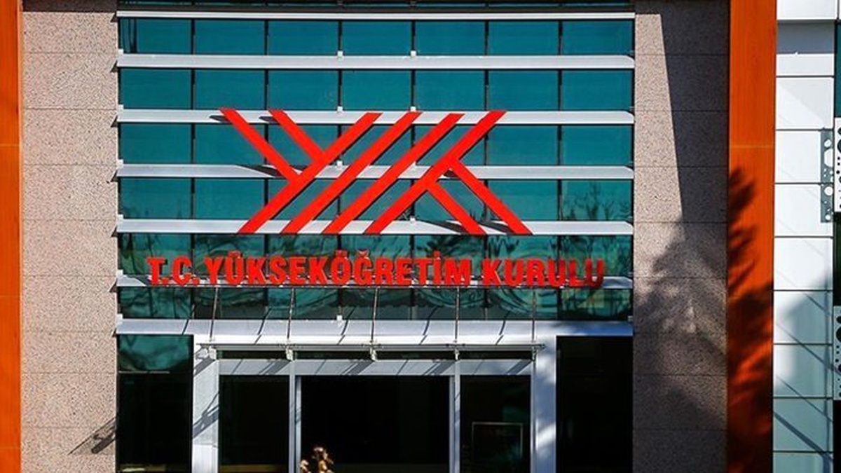 YÖK\'ten üniversitelere virüs tatili açıklaması