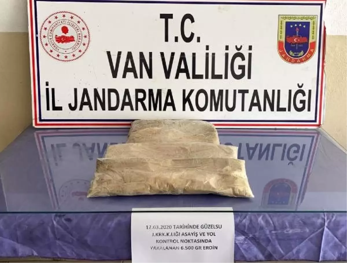 Yolcu otobüsünde 6,5 kilo eroin ele geçirildi