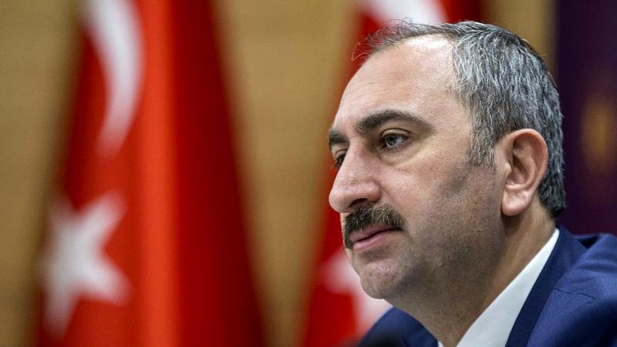 Adalet Bakanı Gül, cezaevlerinde koronavirüse karşı alınan tedbirleri açıkladı