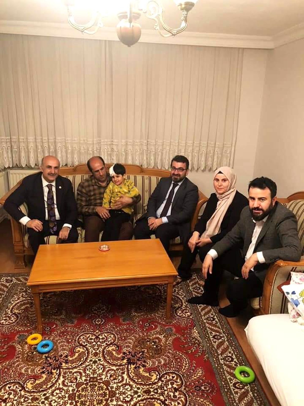 AK Parti İl Başkanı Gür Ankara\'da tedavi gören Ahmet\'i ziyaret etti