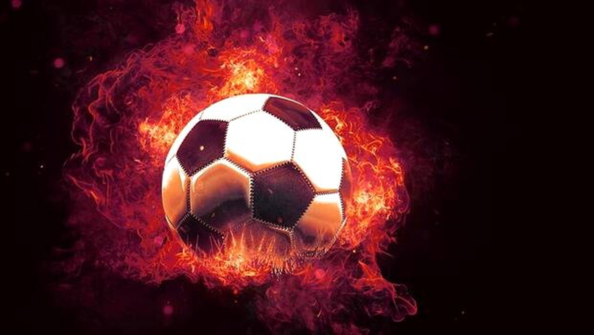 Ankaragücü\'nde Sedat Ağçay ambulansla hastaneye kaldırıldı!