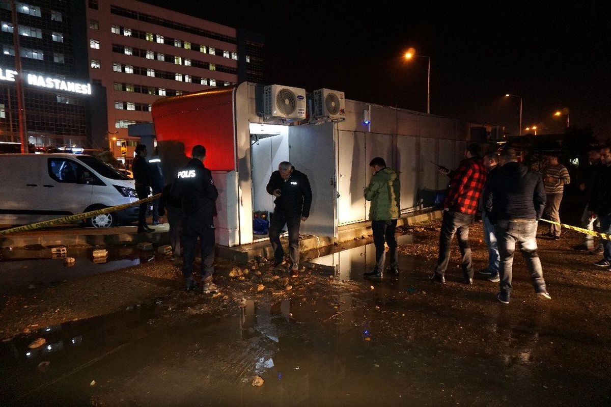 ATM\'den 67 bin liralık vurgun yapan 2 sanığın 15 yıl hapsi istendi