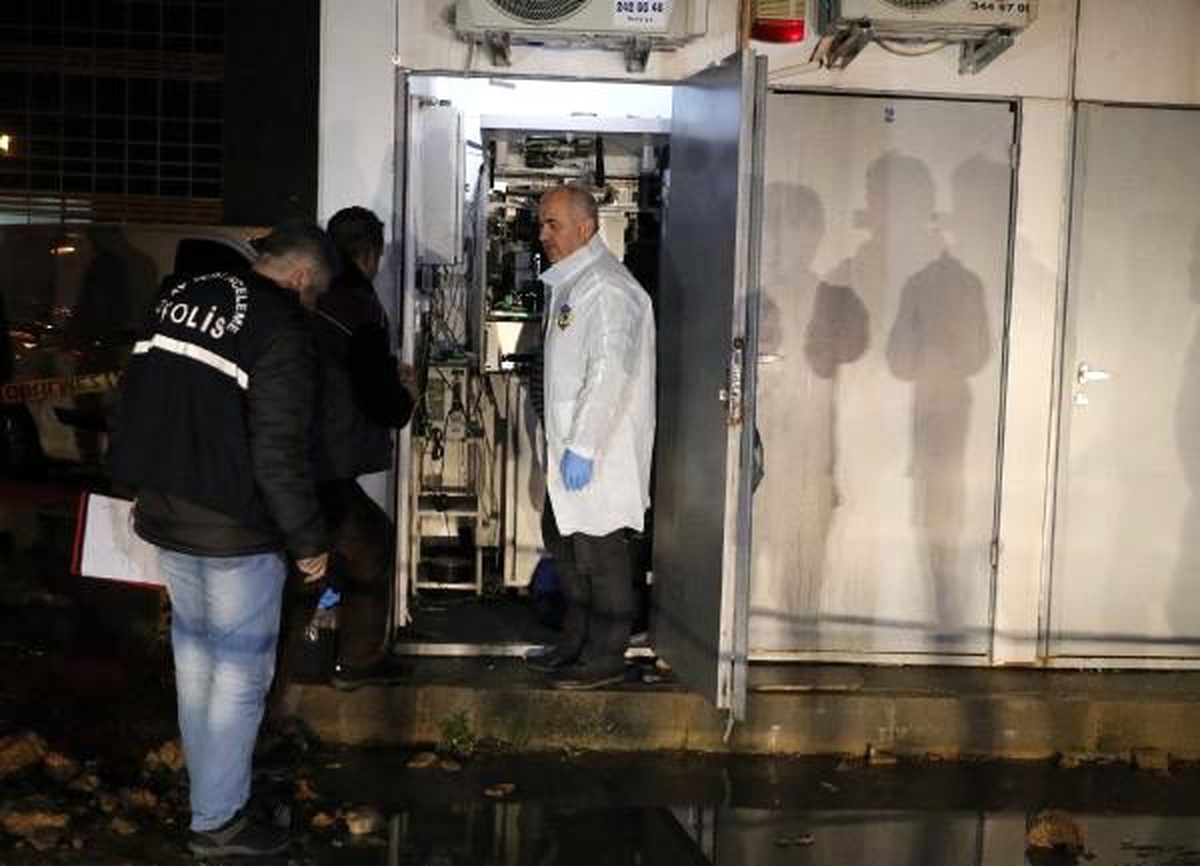 ATM soyguncuları için savcı 15 yıla kadar hapis istedi