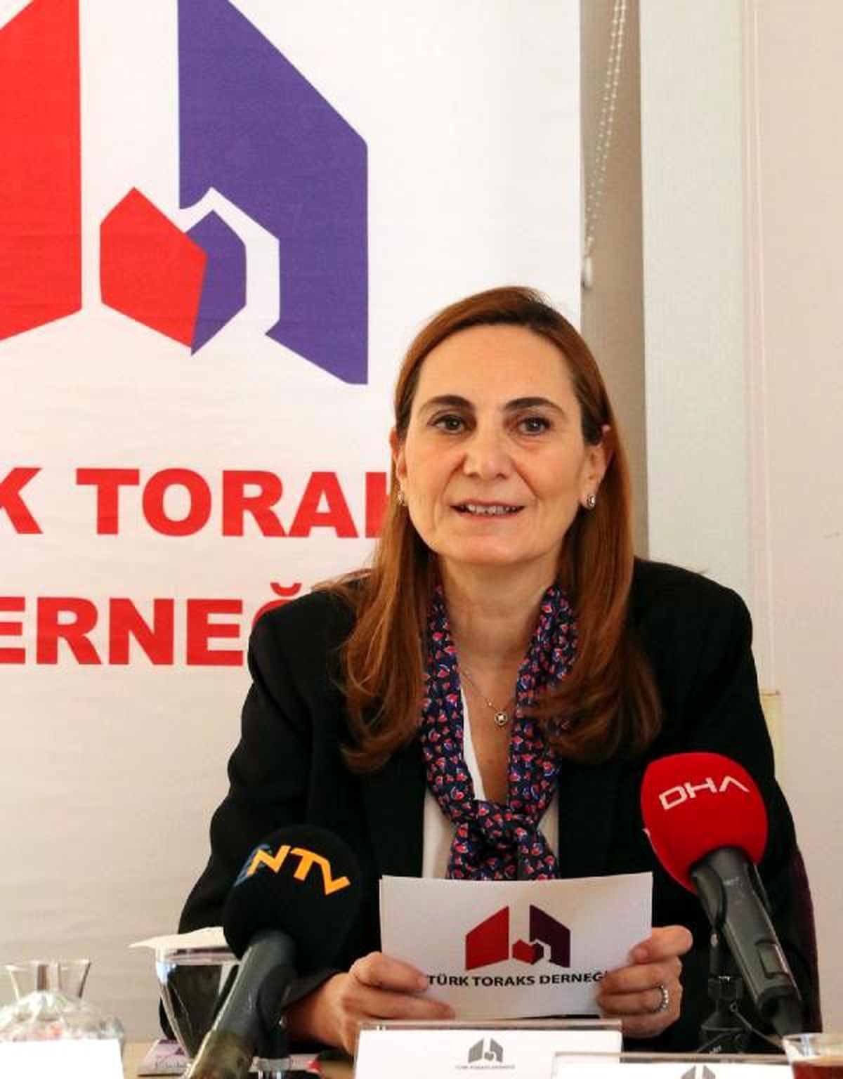 Bilim Kurulu üyesi Prof. Dr. Eyüpoğlu: Sigara içenlerde koronavirüs riski daha yüksek